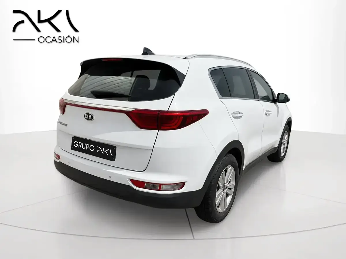 Usado Kia Sportage Vision 115 CV (84 kW) 2016 Blanco SUV