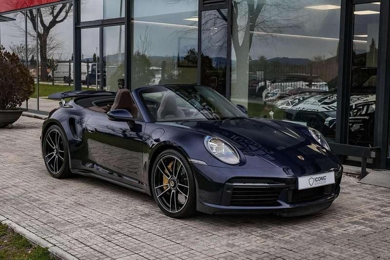 Usado Porsche 992 650 CV (478 kW) 2020 Azul Descapotable