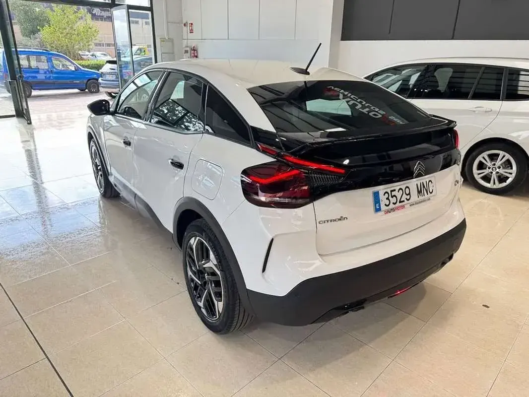 Usado Citroën C4 PureTech 131 CV (96 kW) 2024 Blanco SUV
