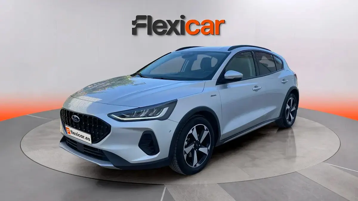 Usado Ford Focus ST-Line 155 CV (114 kW) 2024 Gris Berlina