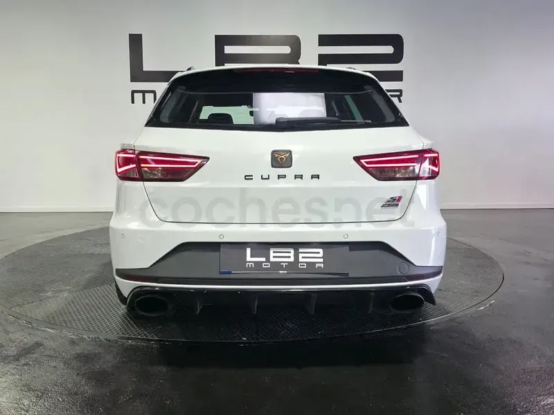 Usado Seat Leon CUPRA 290 CV (213 kW) 2016 Blanco Familiar