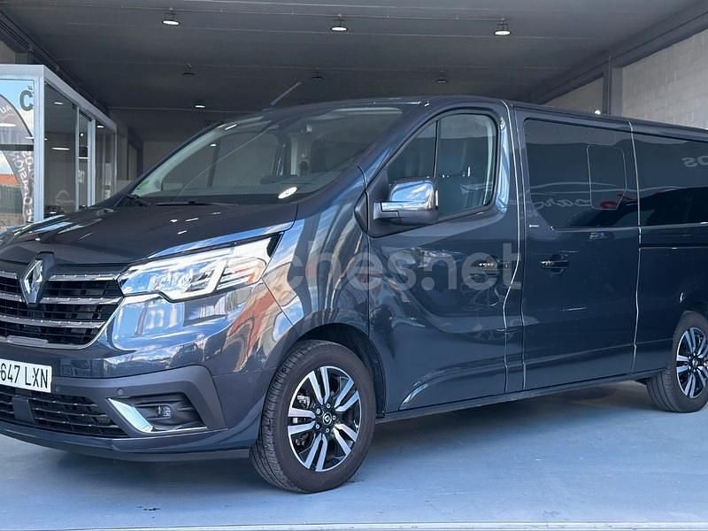 Negro Usado 2022 Renault Trafic Monovolumen | 49.999 € - Imagen 1/4