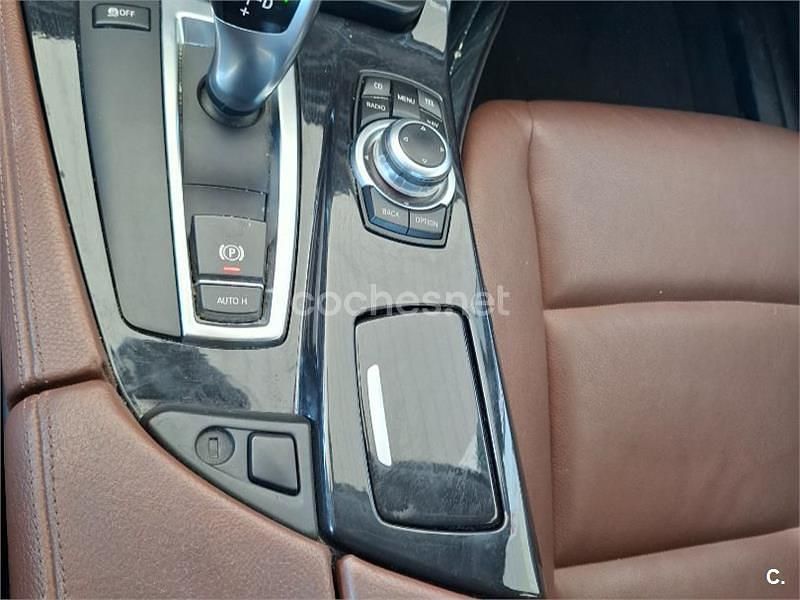 Usado BMW 525 204 CV (150 kW) 2012 Gris / plata Berlina