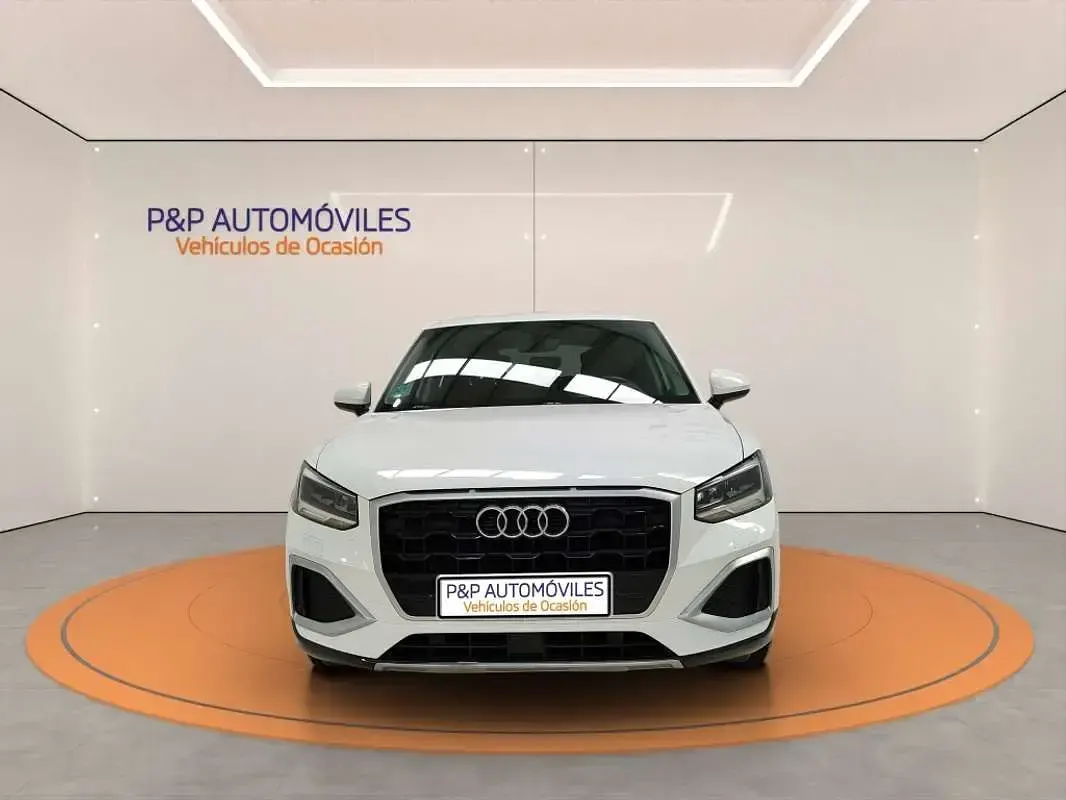 Usado Audi Q2 Advanced 150 CV (110 kW) 2021 Blanco SUV