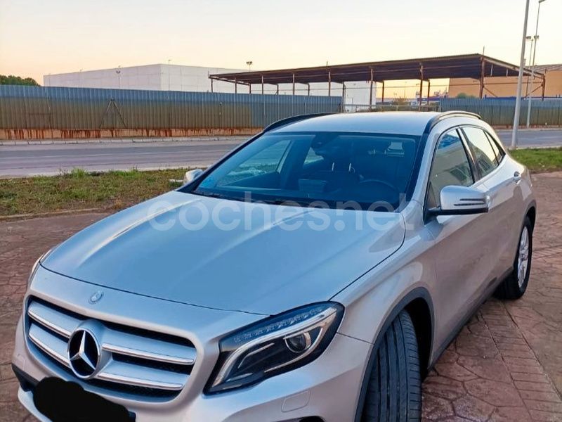 Gris / plata Usado 2016 Mercedes GLA200 Urban SUV | 17.500 € (Precio justo) - Imagen 1/4