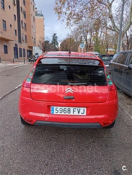 Usado Citroën C4 VTR Sport 110 CV (80 kW) 2007 Rojo Berlina