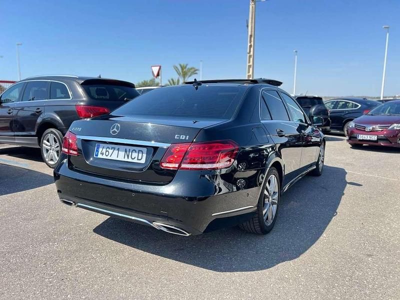 Usado Mercedes E220 Avantgarde 170 CV (125 kW) 2015 Berlina