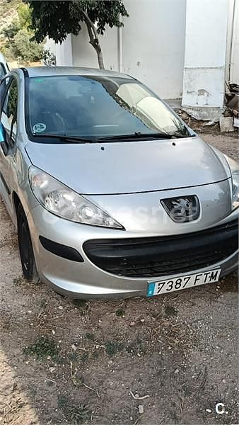 Gris / plata Usado 2007 Peugeot 207 Berlina | 2600 € (Super precio) - Imagen 1/4