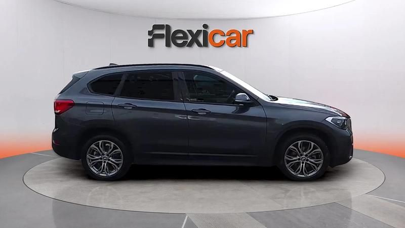Usado BMW X1 140 CV (102 kW) 2021 Gris SUV