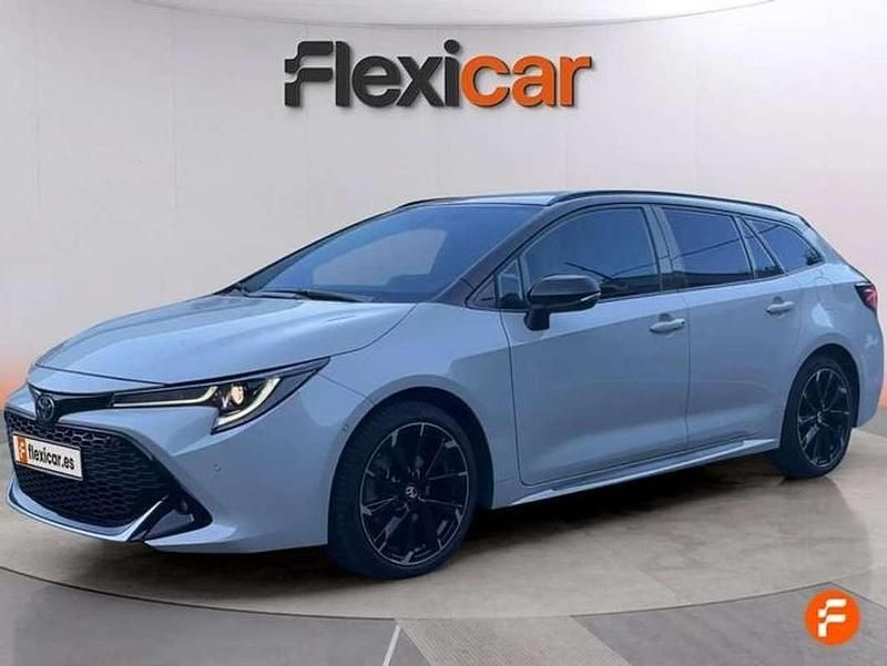 Usado Toyota Corolla Sport 184 CV (135 kW) 2022 Blanco Familiar