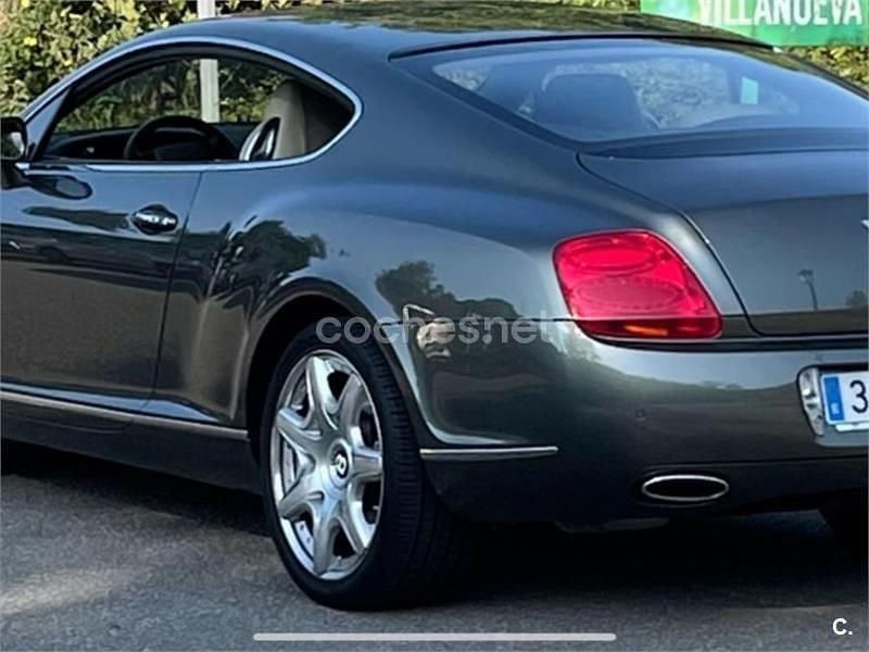 Usado Bentley Continental GT 560 CV (411 kW) 2005 Verde Coupe