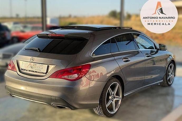 Usado Mercedes CLA180 Shooting Brake 179 CV (131 kW) 2016 Familiar