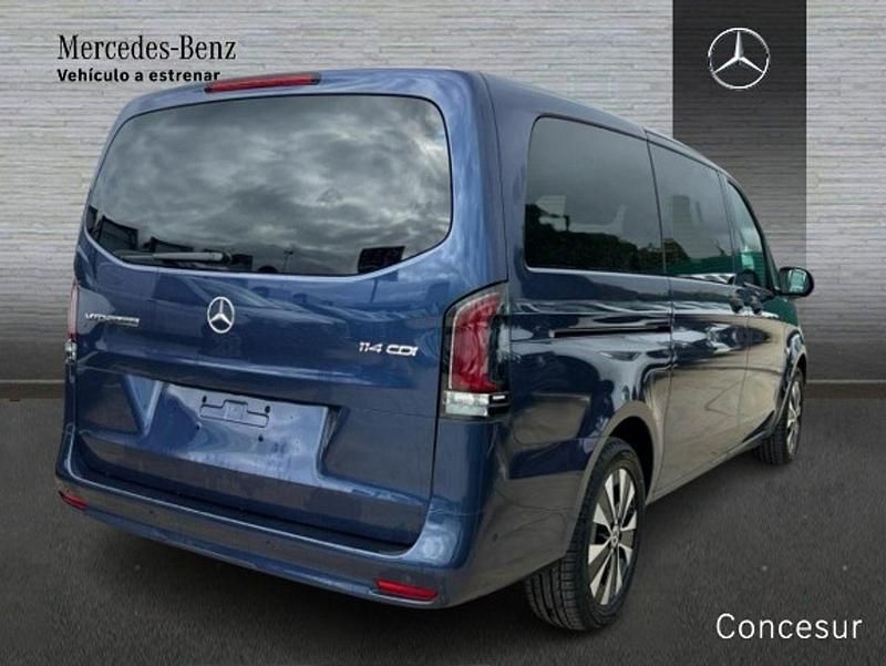 Nuevo Mercedes Vito 136 CV (100 kW) 2026 Azul Van