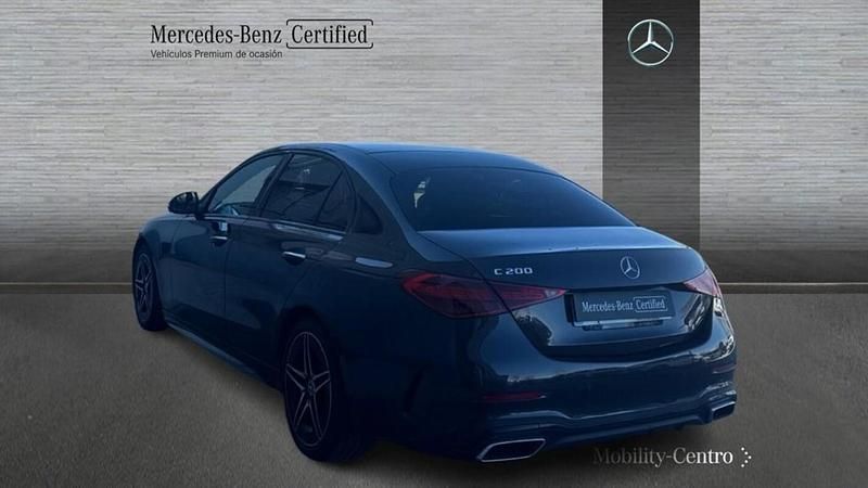 Usado Mercedes C200 AMG line 204 CV (150 kW) 2022 Graphite grey  metallic paint Berlina