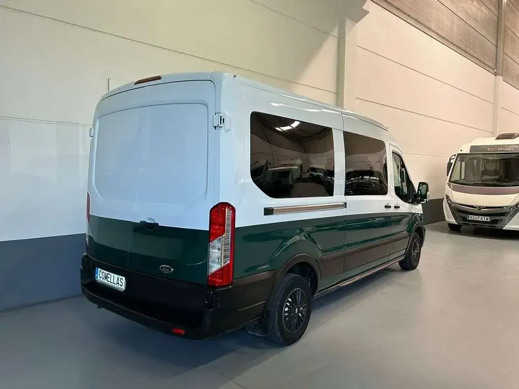Usado Ford Transit Trend 131 CV (96 kW) 2021 Blanco Van