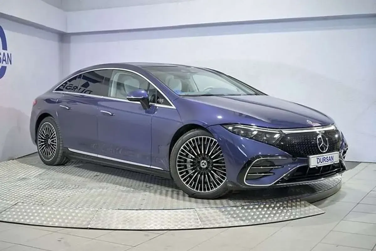 Usado Mercedes EQS580 384 kW (523 CV) 2022 Azul Berlina