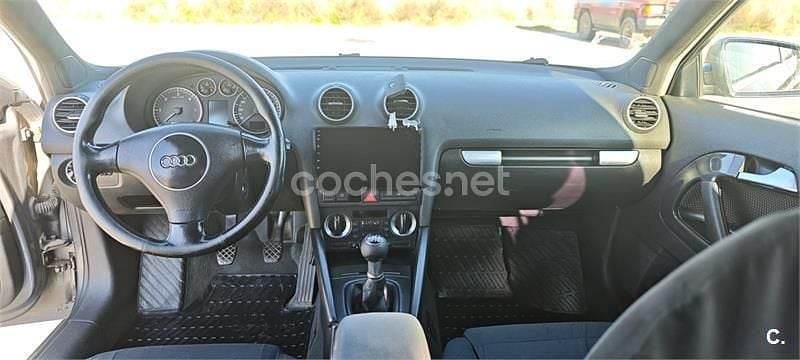 Usado Audi A3 Ambiente 140 HP (102 kW) 2004 Preto Citadino