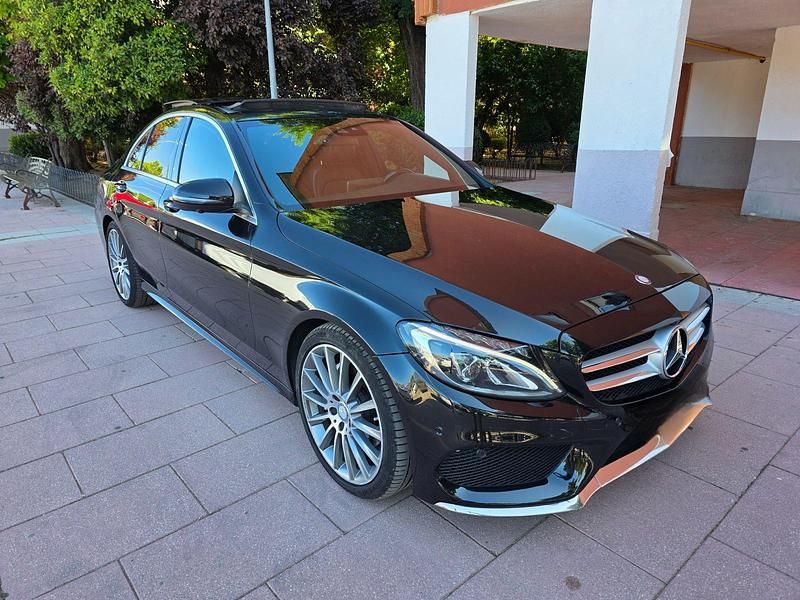 Usado Mercedes C220 170 CV (125 kW) 2017 Negro Berlina