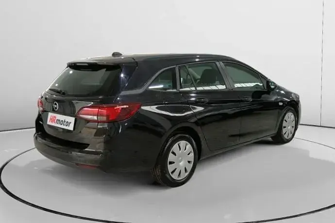 Usado Opel Astra Business 122 HP (89 kW) 2020 Preto Carrinha