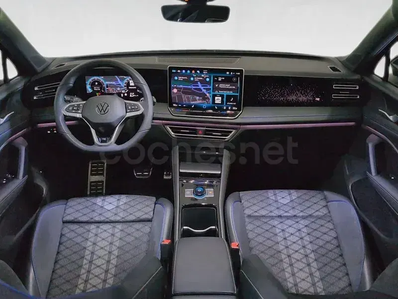 Usado VW Tiguan R-line 150 CV (110 kW) 2025 Negro SUV