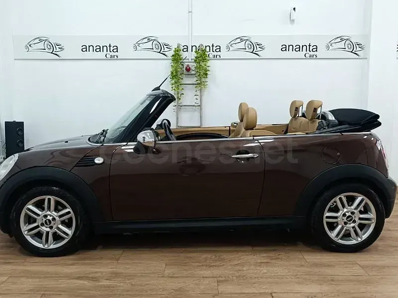 Usado Mini One Cabriolet 98 CV (72 kW) 2011 Marrón Descapotable