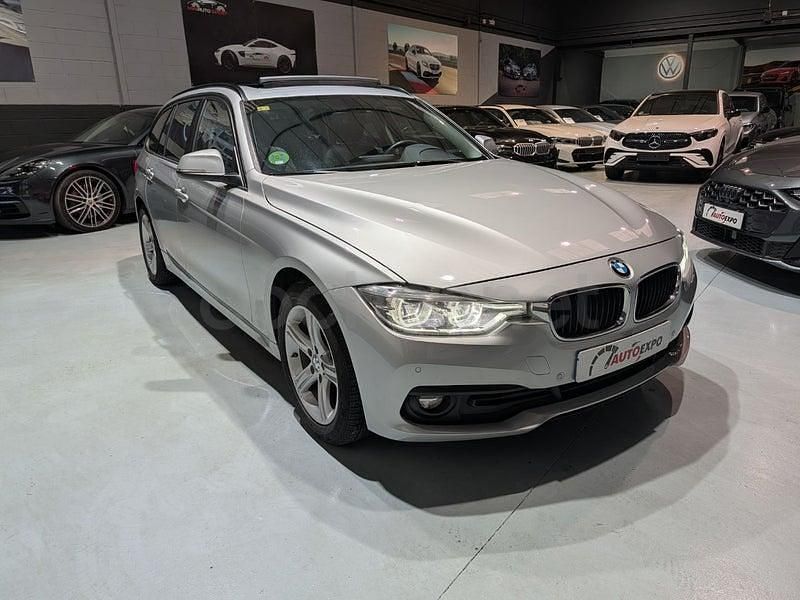 Usado BMW 318 Comfort Edition 150 CV (110 kW) 2018 Gris / plata Familiar