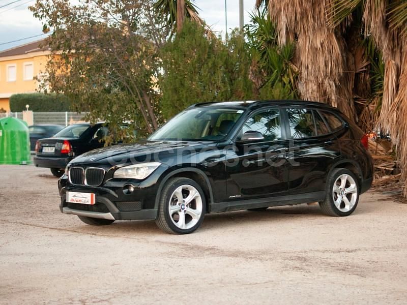 Usado BMW X1 Comfort Edition 143 CV (105 kW) 2014 Negro SUV