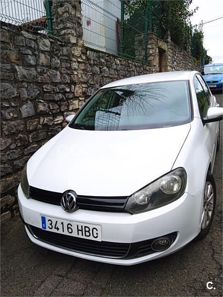 Usado VW Golf VI Advance 105 CV (77 kW) 2011 Blanco Utilitario