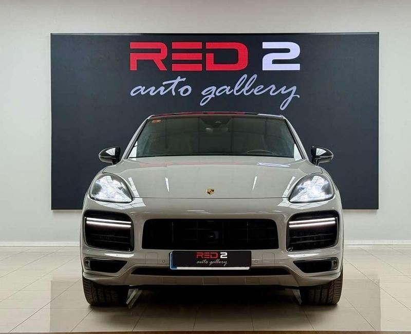Usado Porsche Cayenne Turbo S 680 CV (500 kW) 2019 Gris SUV