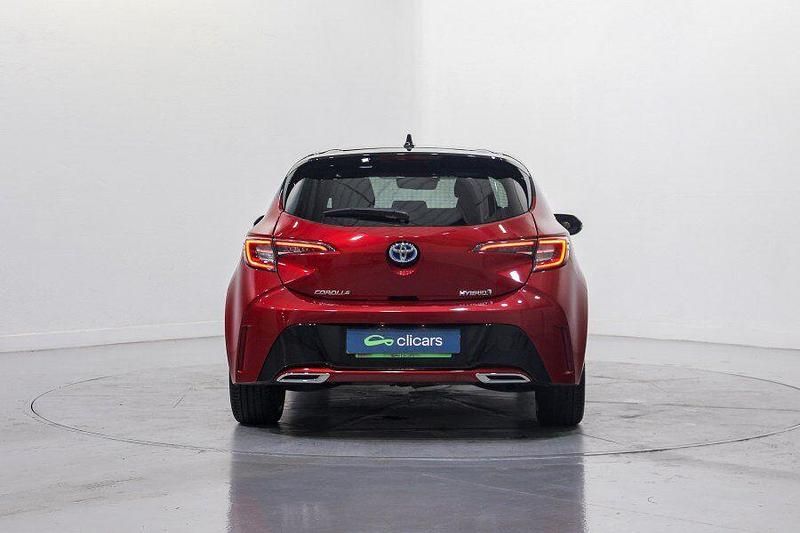 Usado Toyota Corolla 180 CV (132 kW) 2019 Rojo Berlina