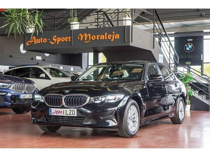 Negro Usado 2022 BMW 318 Sport Line Berlina | 25.400 € (Super precio) - Imagen 1/4