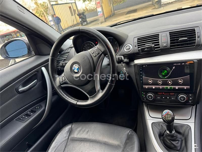 Usado BMW 118 122 CV (89 kW) 2008 Negro Utilitario