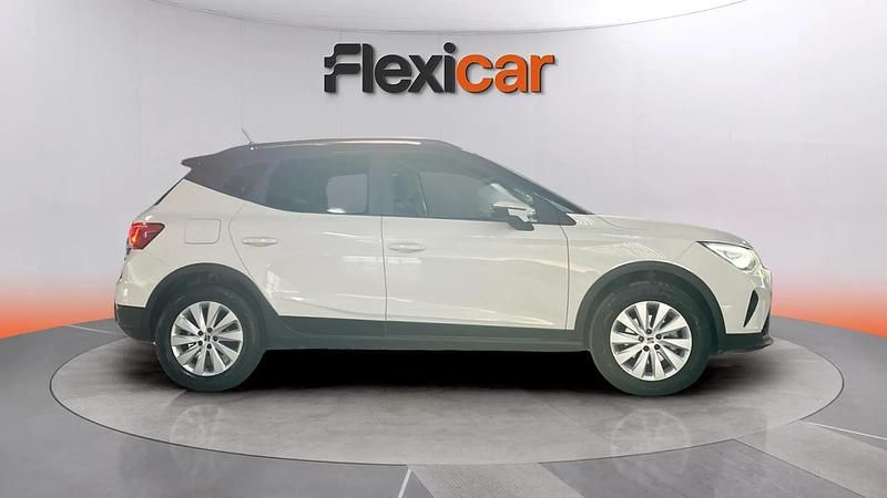 Usado Seat Arona FR 116 CV (85 kW) 2021 Blanco SUV