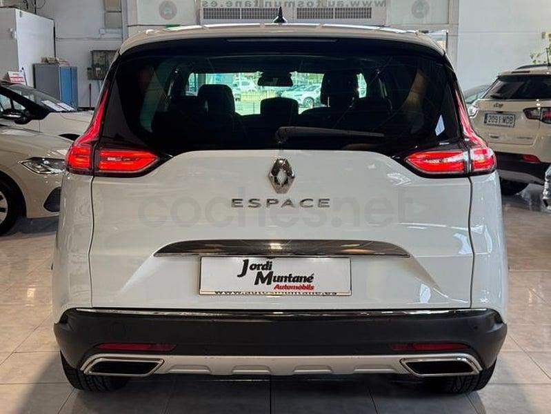 Usado Renault Espace Zen 225 CV (165 kW) 2020 Blanco Monovolumen