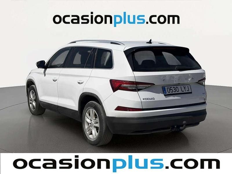 Usado Skoda Kodiaq Ambition 150 HP (110 kW) 2022 Branco SUV