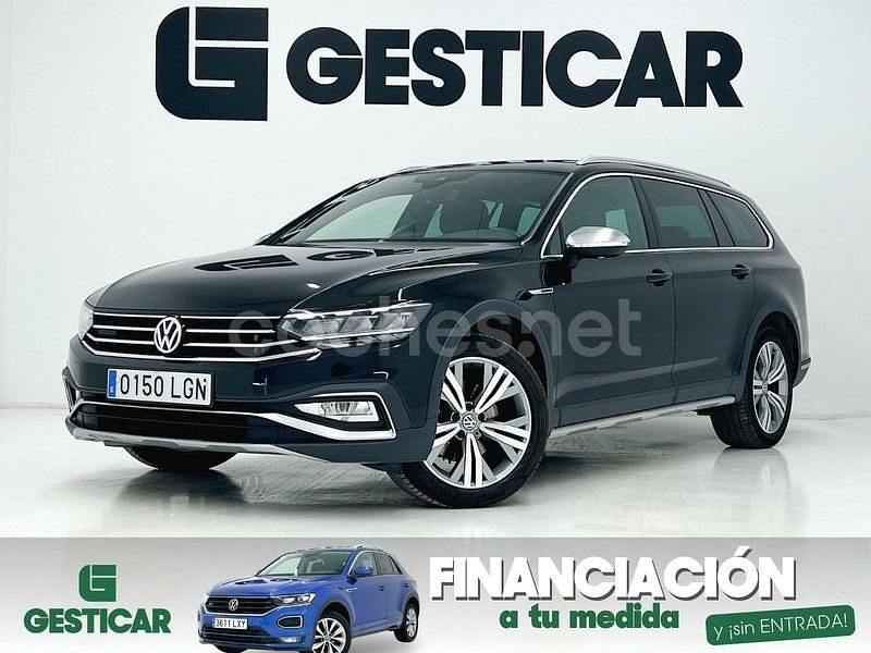Negro Usado 2020 VW Passat Alltrack Familiar | 26.990 € (Un poco caro) - Imagen 1/4