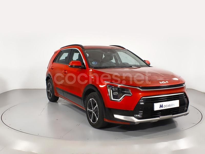 Rojo Usado 2024 Kia Niro SUV | 23.900 € (Precio justo) - Imagen 1/4