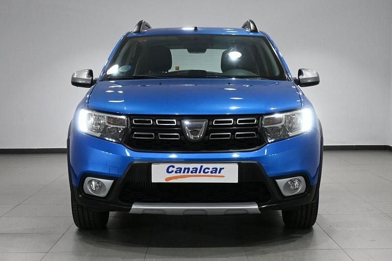 Usado Dacia Sandero Essentiel 90 CV (66 kW) 2019 Azul