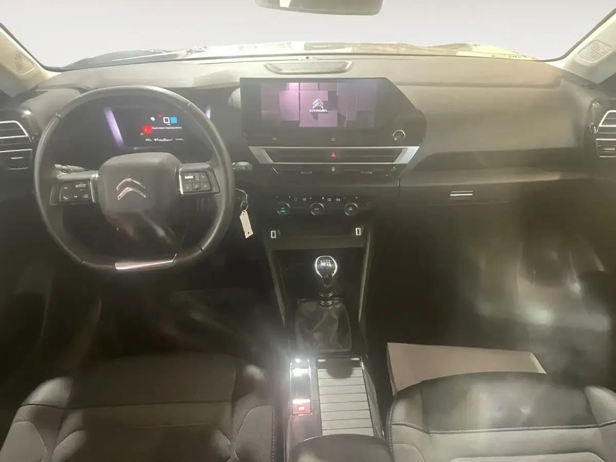 Usado Citroën C4 Feel 130 CV (95 kW) 2023 Gris/plata SUV