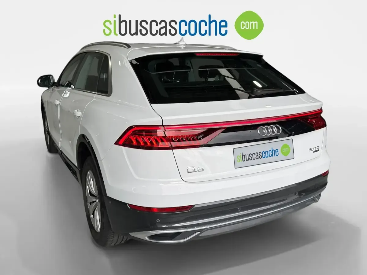 Usado Audi Q8 286 CV (210 kW) 2022 Blanco SUV