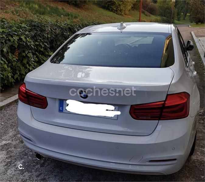Usado BMW 318 150 CV (110 kW) 2017 Blanco Berlina