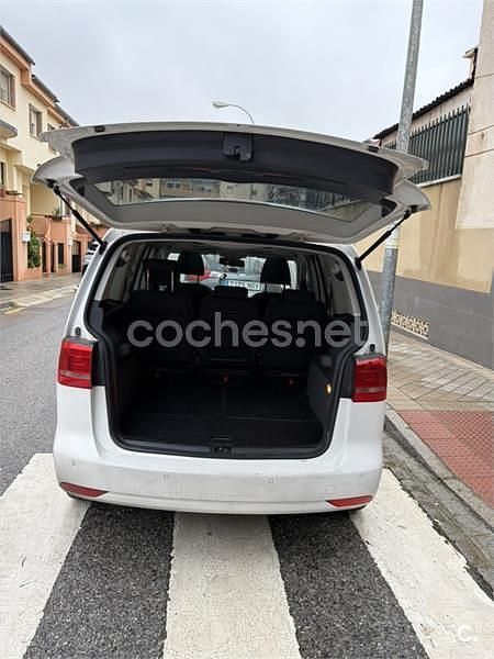 Usado VW Touran Sport 140 CV (102 kW) 2011 Blanco Monovolumen