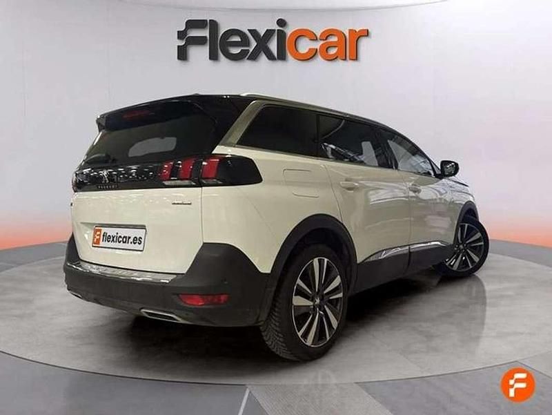 Usado Peugeot 5008 GT-line 131 CV (96 kW) 2019 Blanco SUV