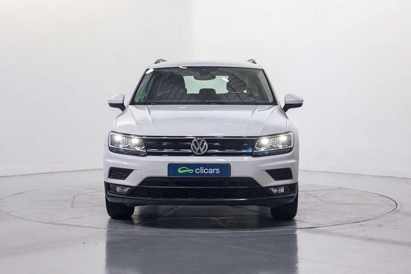 Usado VW Tiguan Edition 131 CV (96 kW) 2019 Blanco SUV