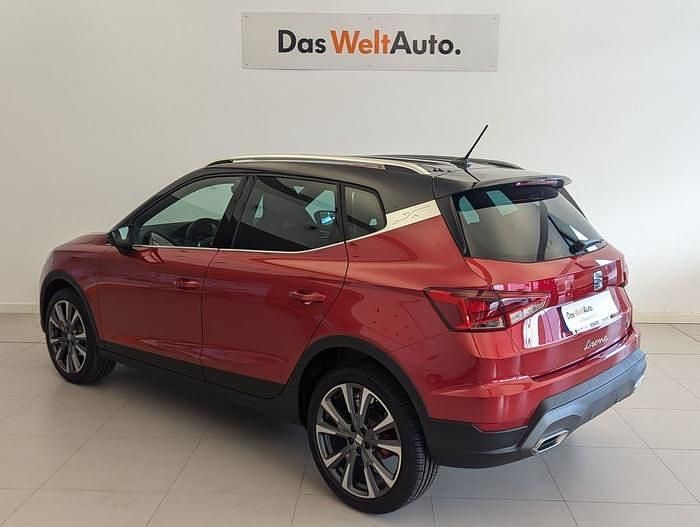 Rojo Nuevo 2025 Seat Arona FR SUV | 24.400 € - Imagen 1/4