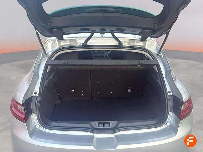 Usado Renault Mégane IV Business 140 CV (102 kW) 2020 Gris Berlina