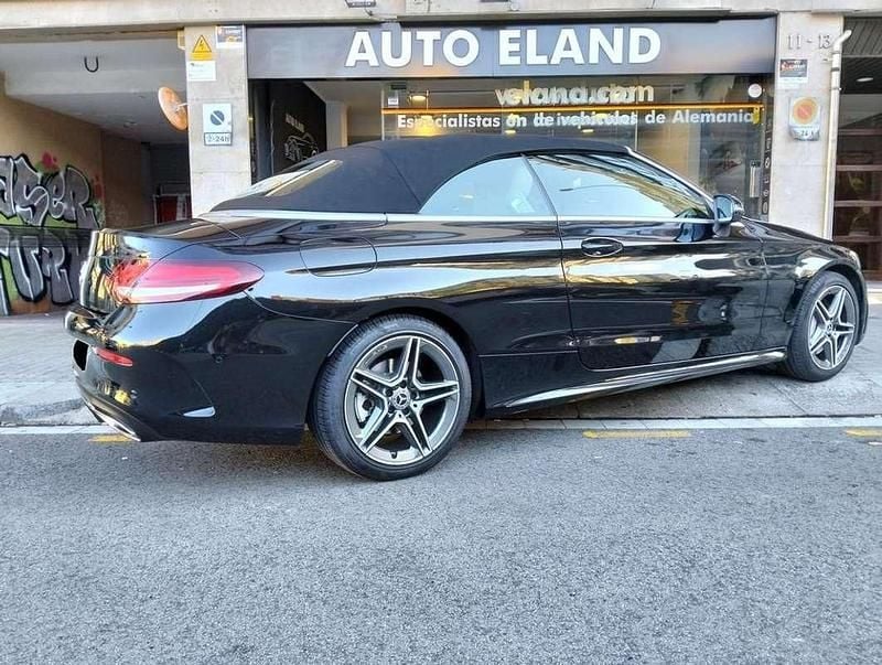 Usado Mercedes C300 261 CV (191 kW) 2019 Negro Descapotable
