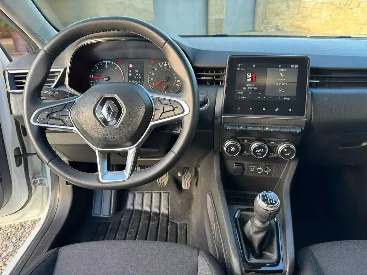 Usado Renault Clio V Equilibre 100 CV (73 kW) 2022 Blanco