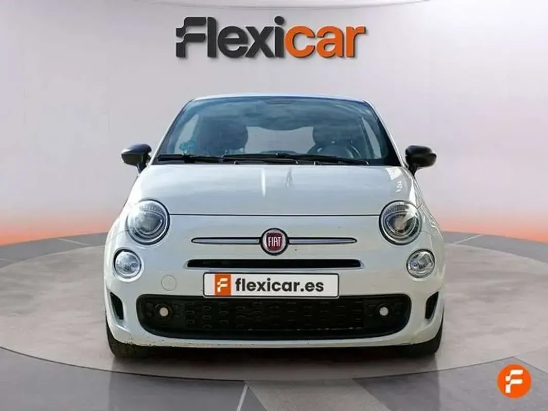 Usado Fiat 500 Club 71 CV (52 kW) 2022 Blanco Berlina