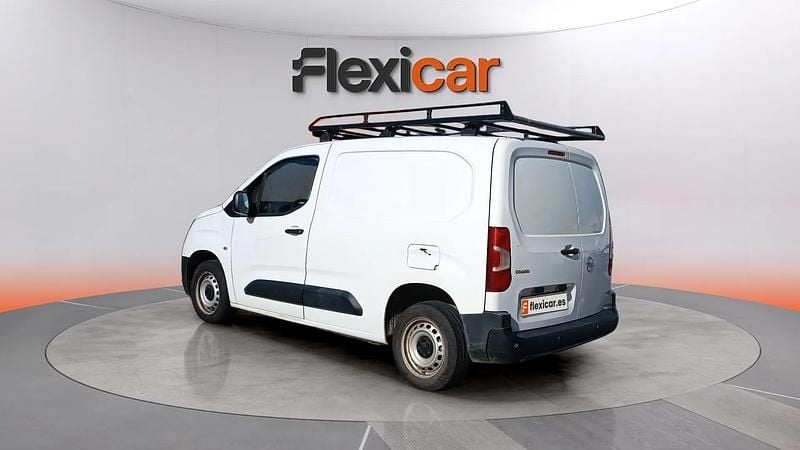 Usado Opel Combo Edition 102 CV (75 kW) 2021 Blanco Monovolumen